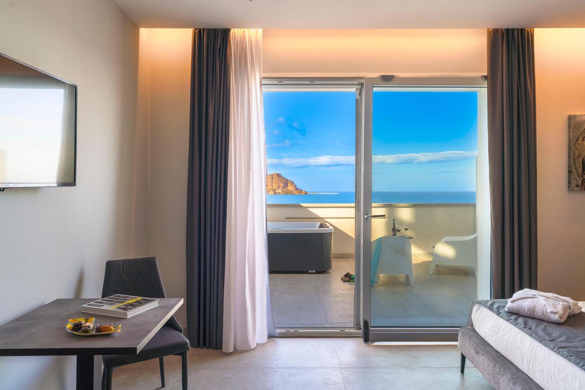Emerald Hotel Residence Чефалу Екстериор снимка