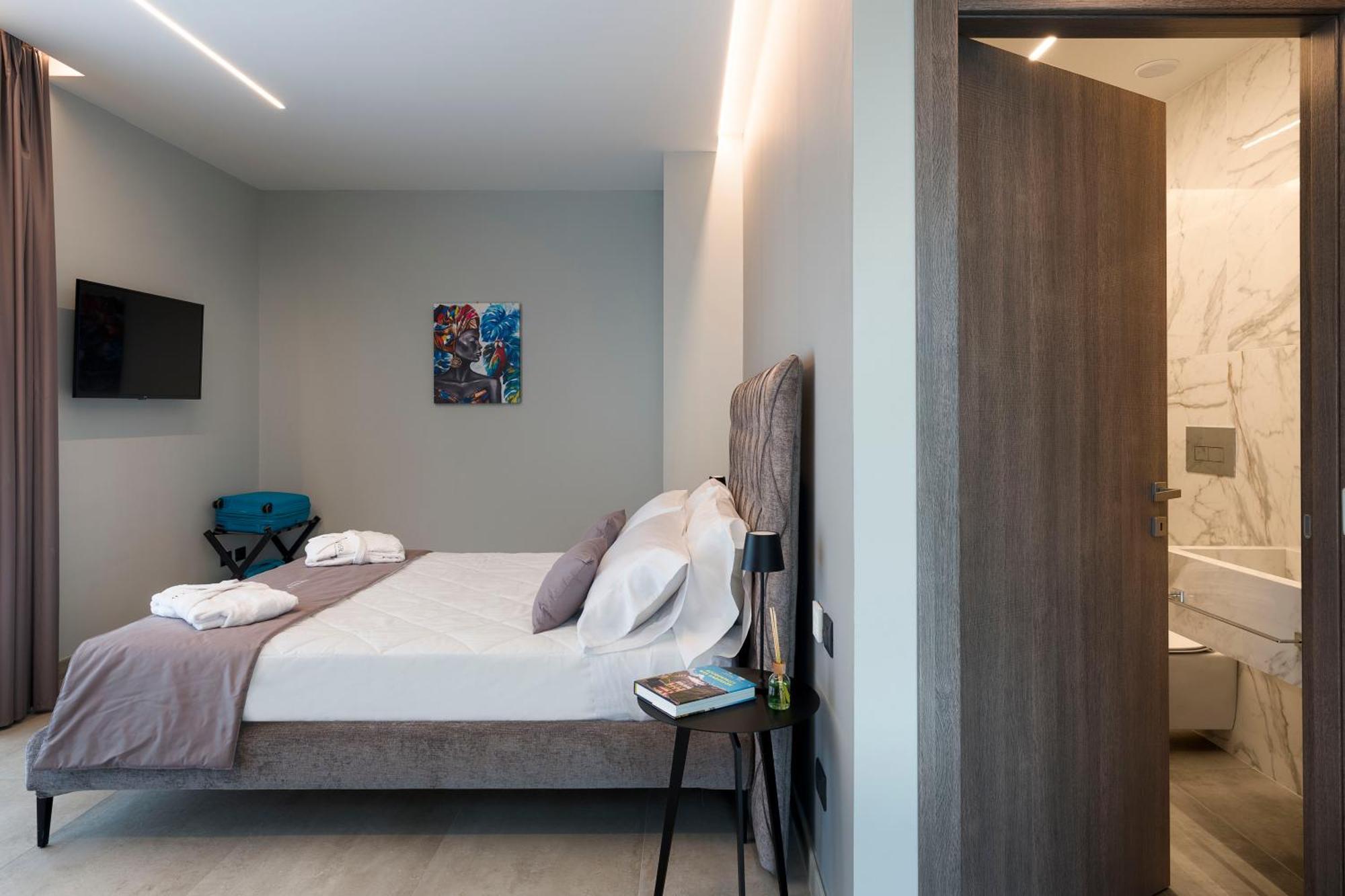 Emerald Hotel Residence Чефалу Екстериор снимка