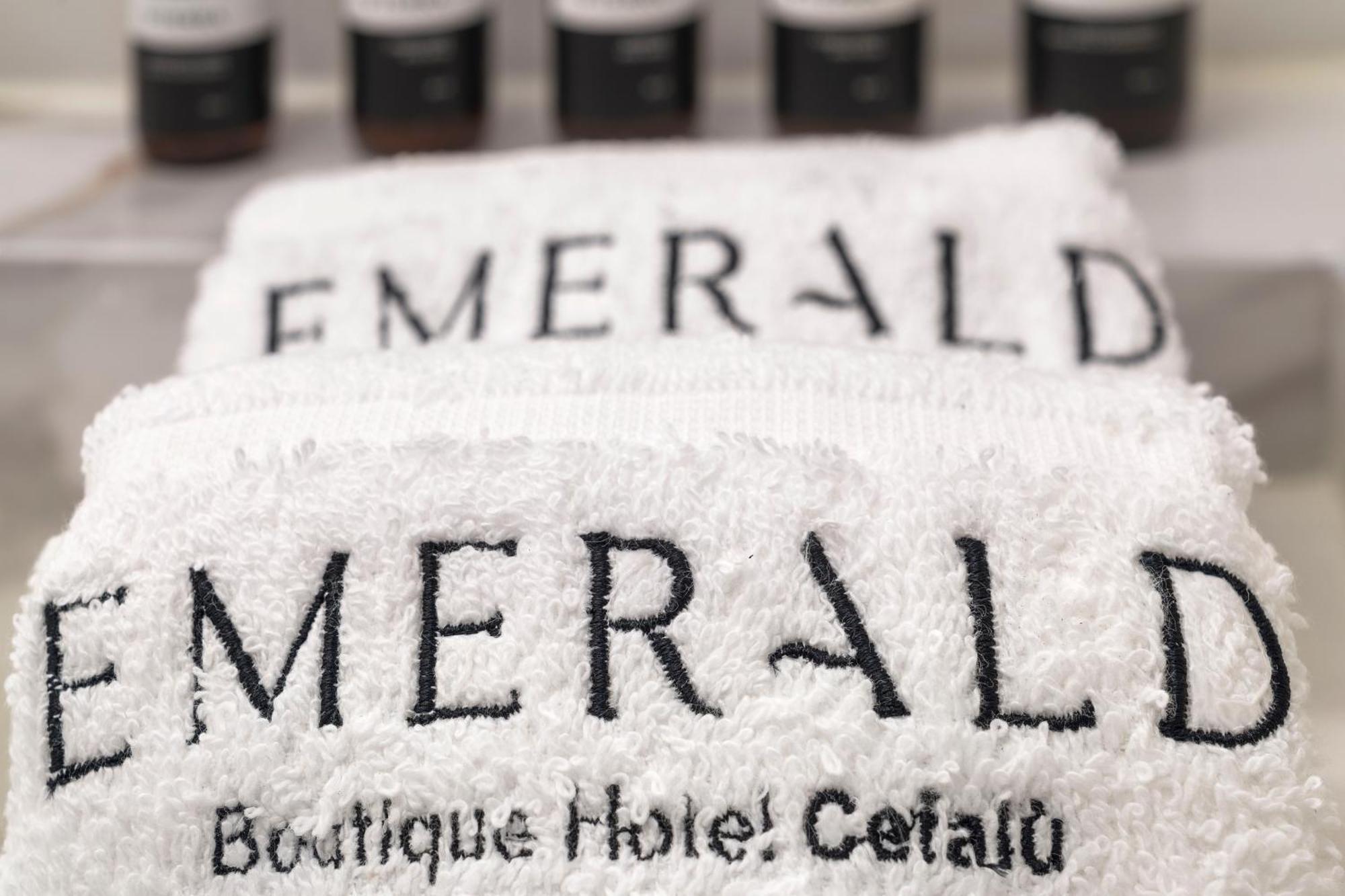 Emerald Hotel Residence Чефалу Стая снимка